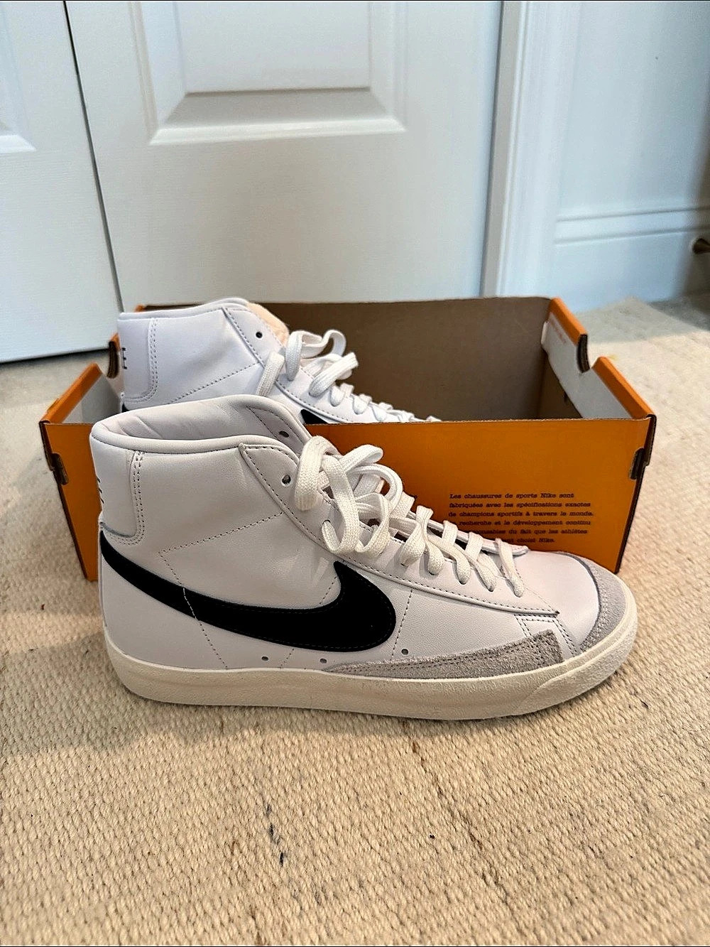 Nike Blazer Mid '77 Vintage White Black High-Top Sneakers